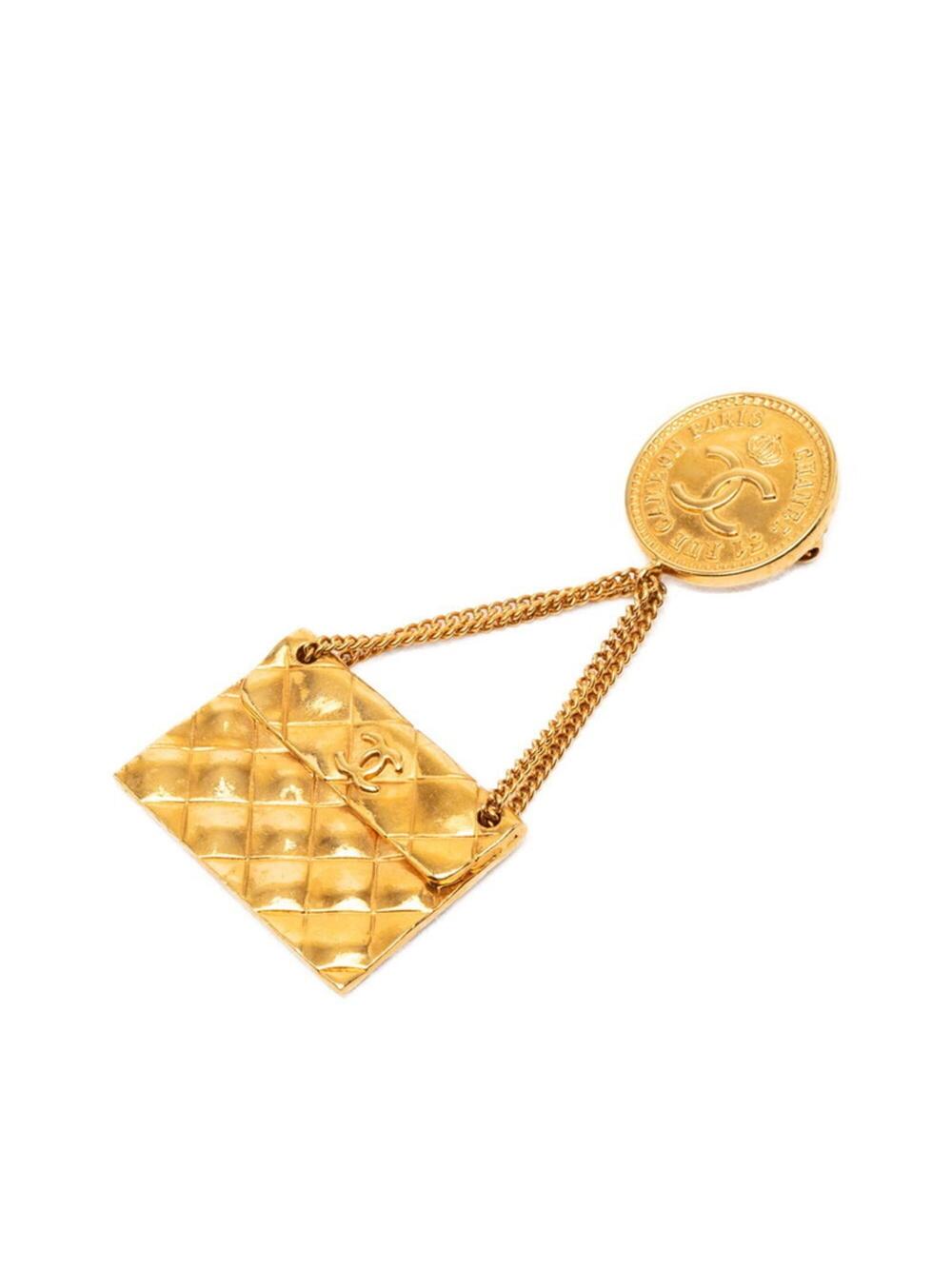 Chanel Cc Logo Brooch Metal #261256C81B